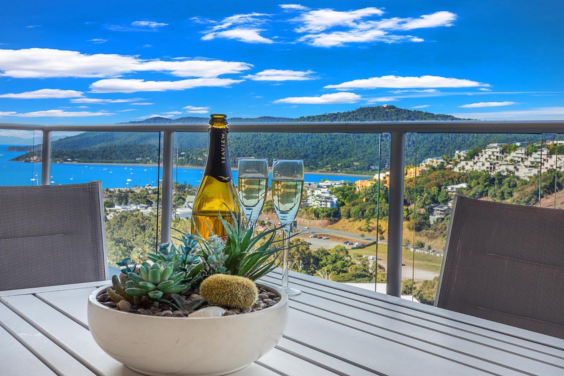 Serenity Views Airlie Beach Esterno foto